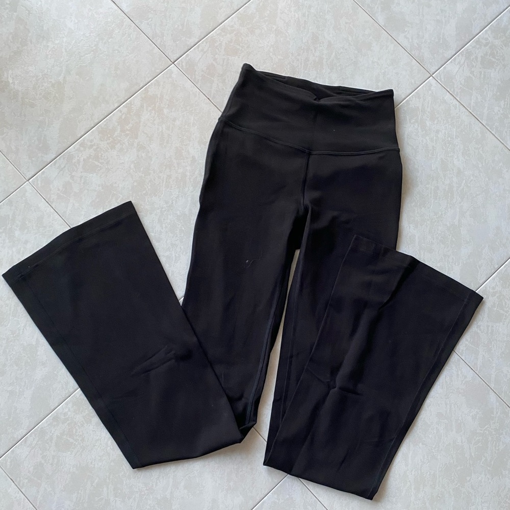Size 2 black lululemon Groove flare pants